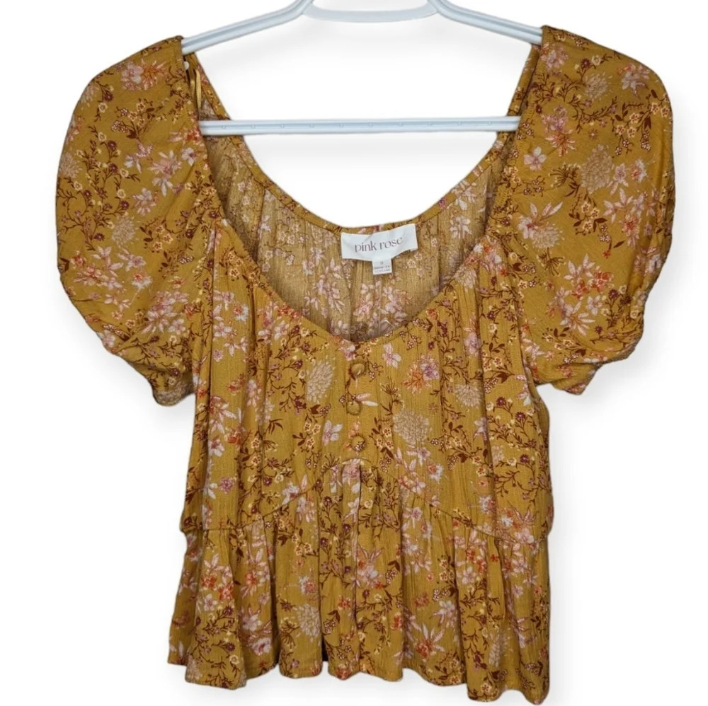 NWT Pink Rose Mustard Yellow Floral Flowy Cropped Top Capped Sleeves Women Small